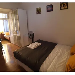 Quarto em Acomodações Particulares #private C, Lisboa